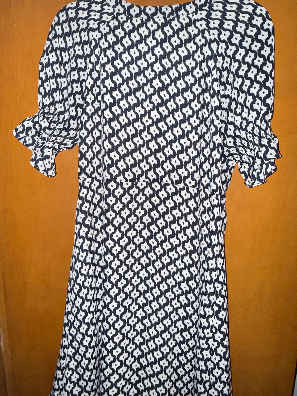 Banana Republic Black and White Geometric Midi Dress